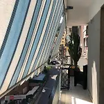 Super Elegante Centro Con Posto Auto E Wifi Veloce شقة نابولي